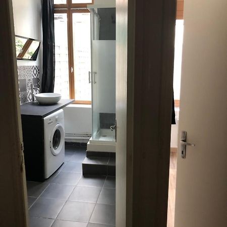 Appartement et son jardin à lille fac de droit Lille Exterior foto